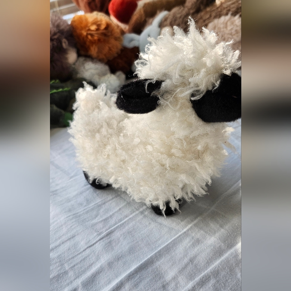 Sheep Plush - Picture 2 of 2